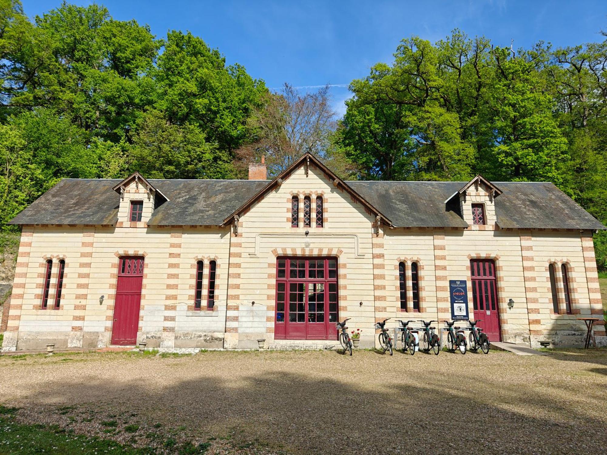 Chateau De Vallagon Montrichard Exterior photo