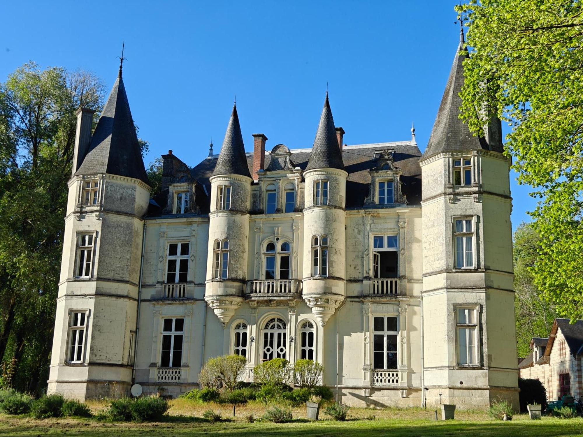 Chateau De Vallagon Montrichard Exterior photo